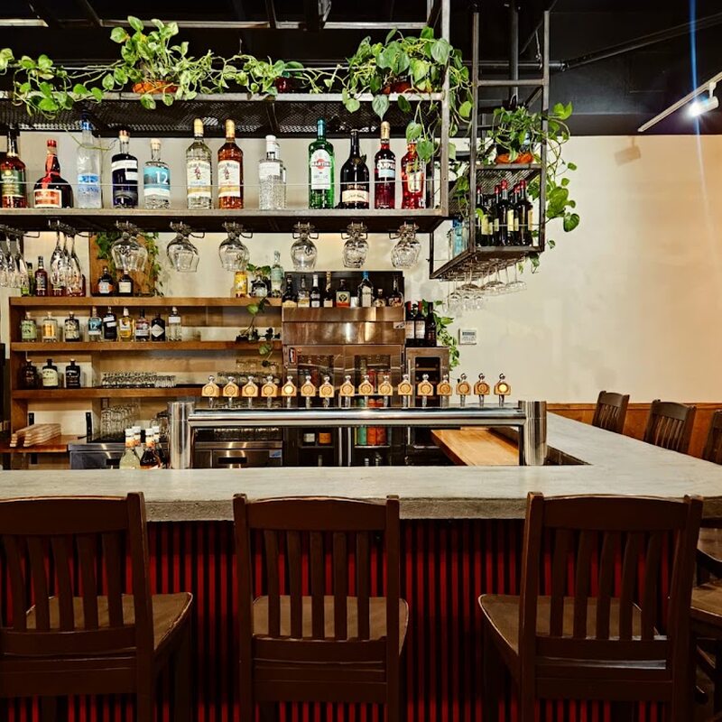 Les Soeurs Grises - Bistro-Brasserie - Restaurants in Montreal
