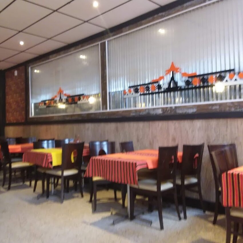 Resto Maison Lahlou - Restaurants Algeriens &agrave; Montr&eacute;al