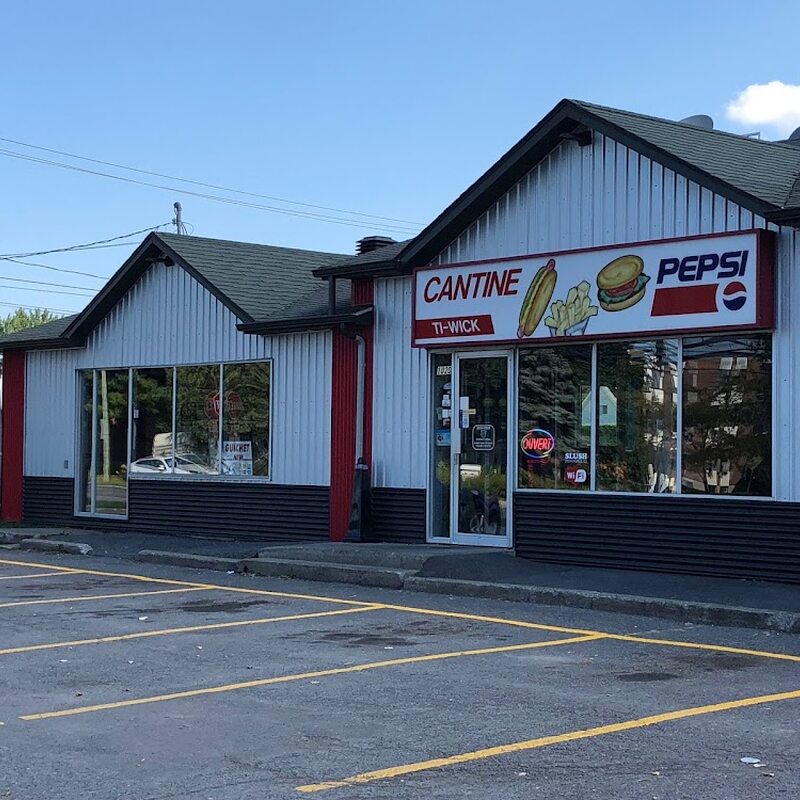 Cantine Ti-Wick - American, Poutine Restaurants in Montreal