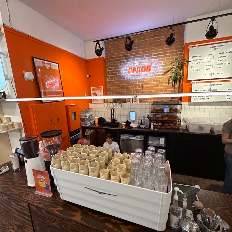 Café Croissound - Creative, Pastries Restaurants in Montreal