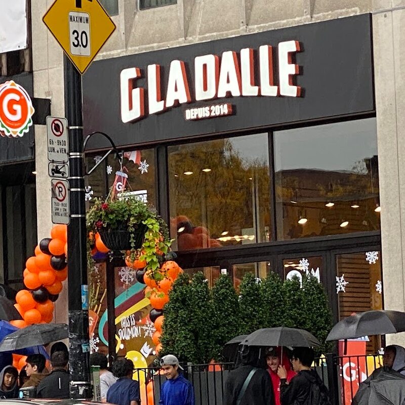 G La Dalle - Restaurants Commande en ligne, Terrasses de Montréal