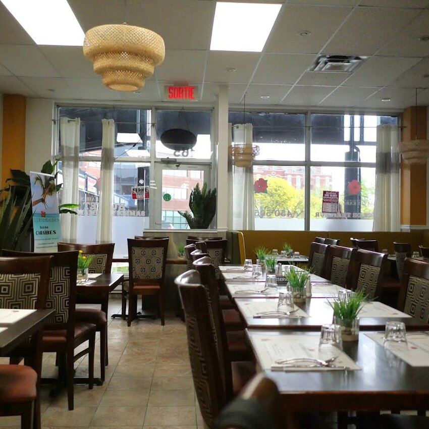 Fleurs Kara&iuml;bes - Caribbean Restaurants in Montreal