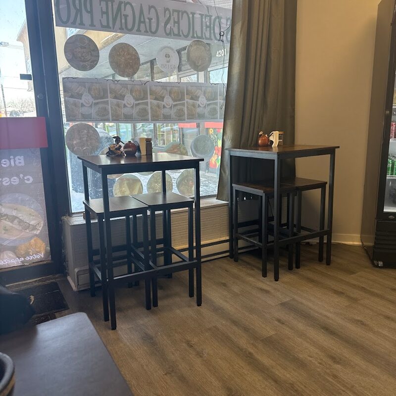 Les D&eacute;lices de Gagneprod -  Restaurants Near: H7R2L5