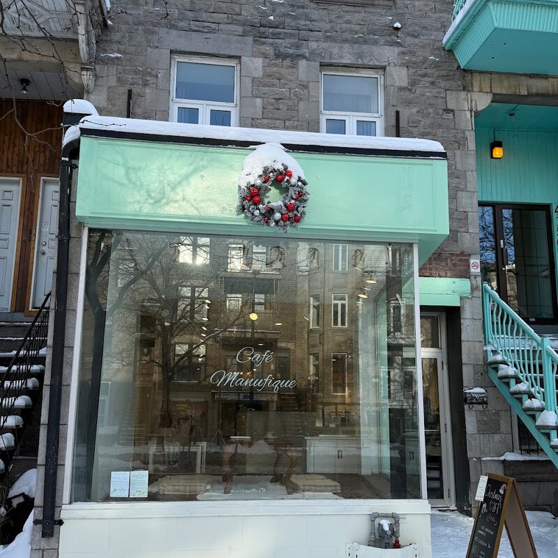 Café Manufique - Breakfast, Poutine, Cafés Restaurants in Montreal