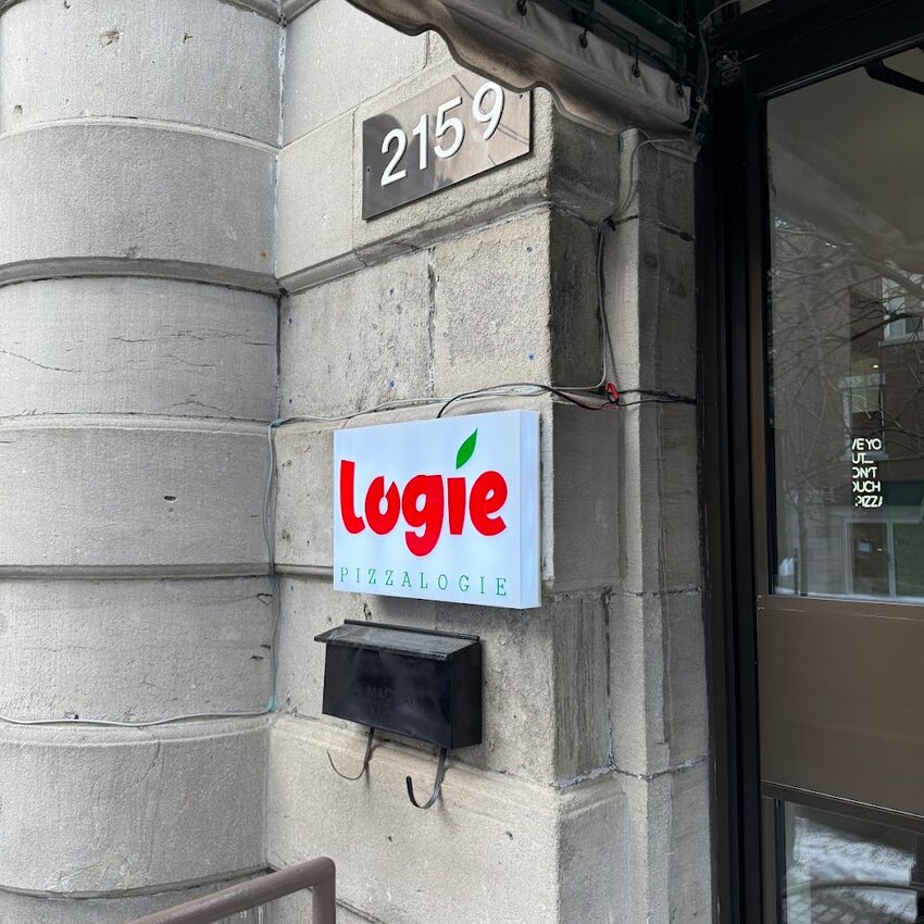 Pizza Logie -  Restaurants Near: H2W1N3