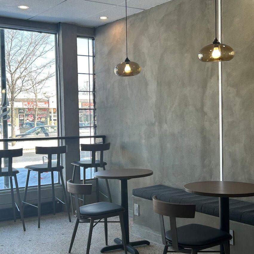Maison Café - Restaurants Near: H8R3A4