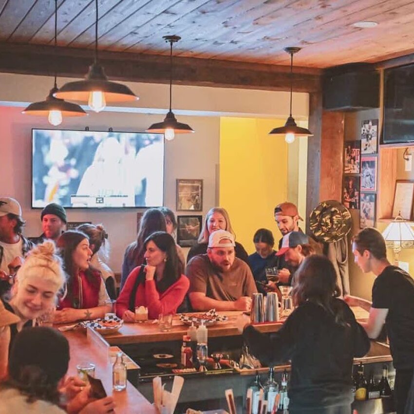 Alfred Brouepub - Restaurants in Magog