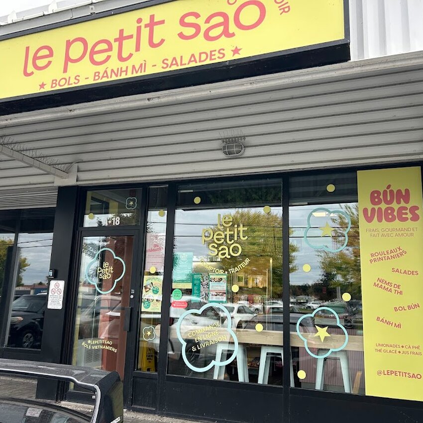 Le Petit Sao Comptoir - Restaurants pr&egrave;s de: J4X2S6