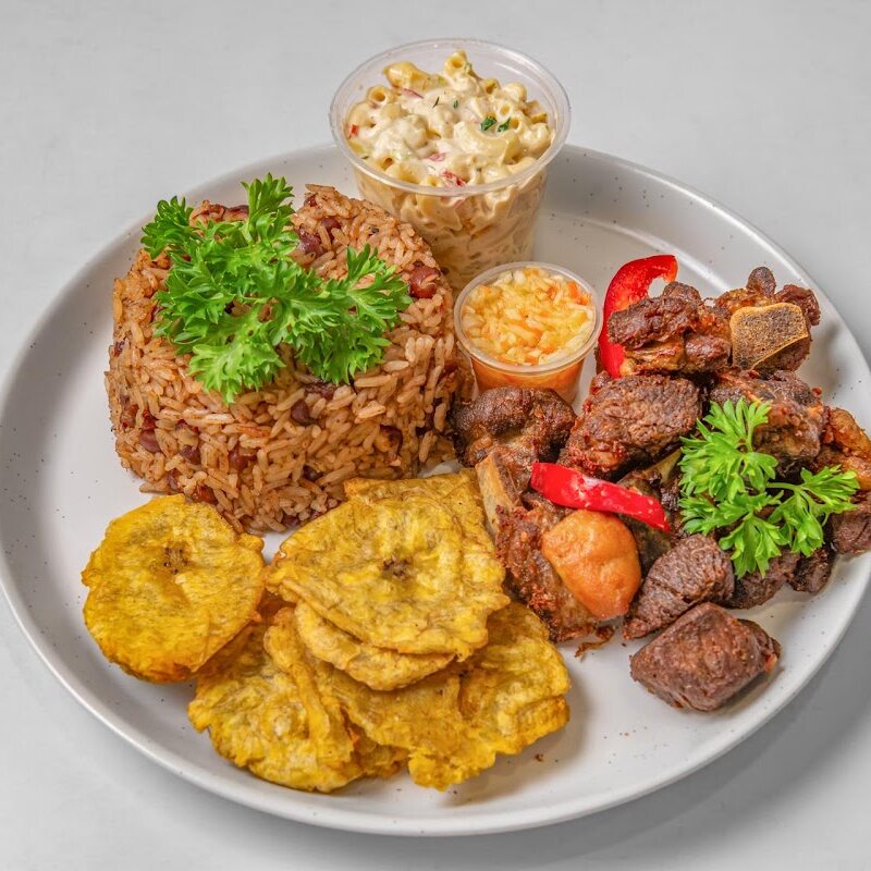 Restaurant Haïtien - Dépanne Entre Nous - Restaurants de Montréal