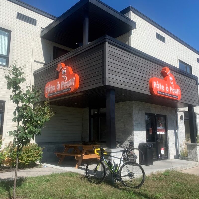 Pâte à Pouff - Pâtisseries de Montréal