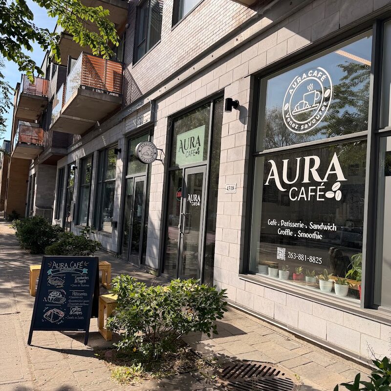 Aura Caf&eacute; - Restaurants de Montr&eacute;al