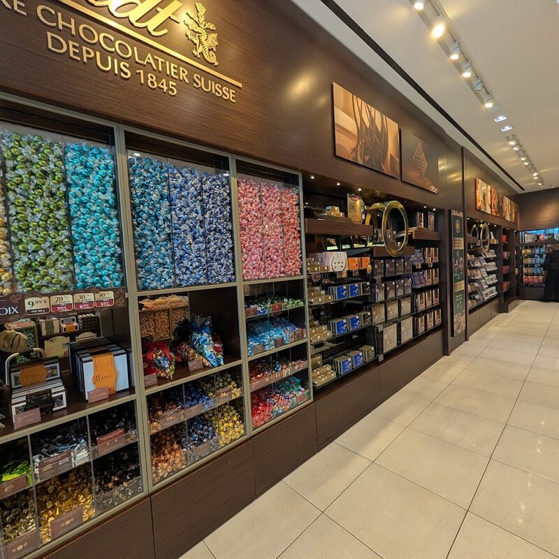 Boutique Lindt - Restaurants Crêpes, Chocolateries de Saint-Bruno-de-Montarville