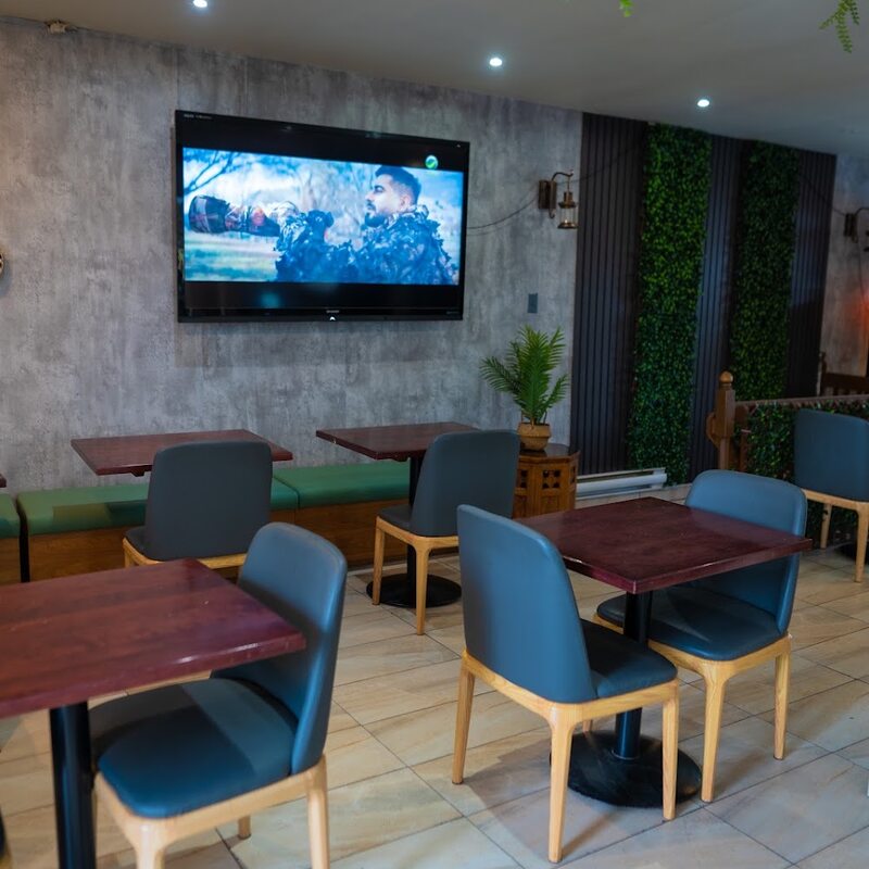 Cafe Tunis - Restaurants in Montreal