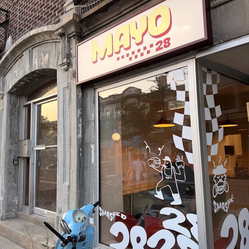 MAYO 28 Burgers - Bagels, Poutine Restaurants in Montreal