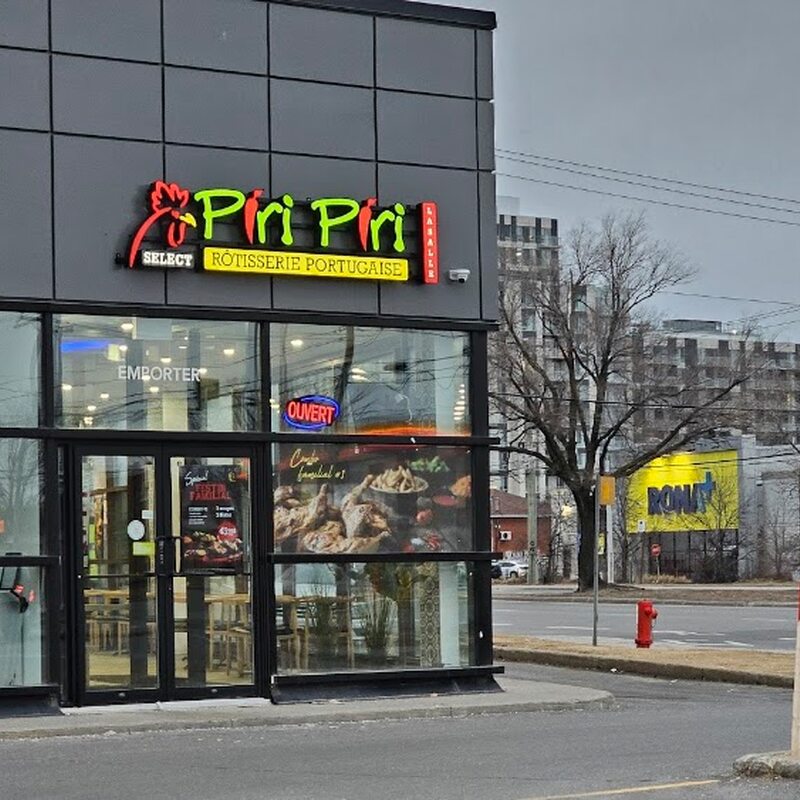 Rôtisserie Piri Piri - Poutine, Sandwiches Restaurants in Montreal