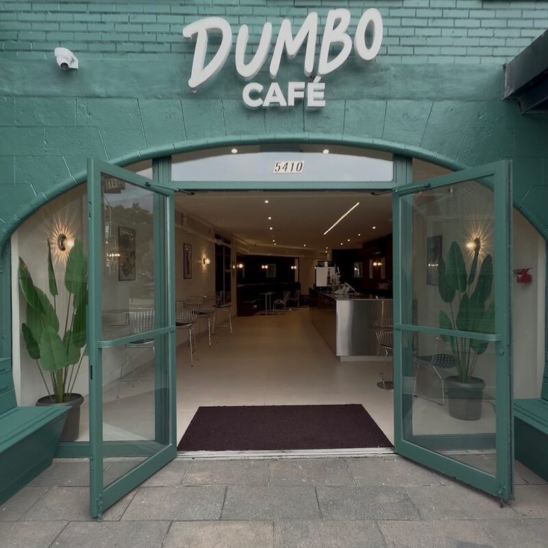 Dumbo Café - Restaurants de Montréal