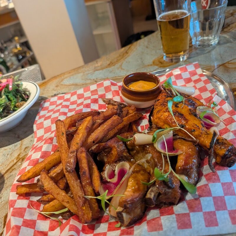 Frango's - Restaurants in Montreal