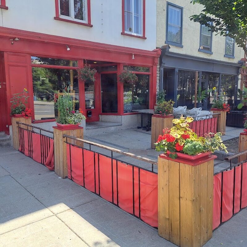 Restaurant Le Renversant - Restaurants Plats à emporter de Québec