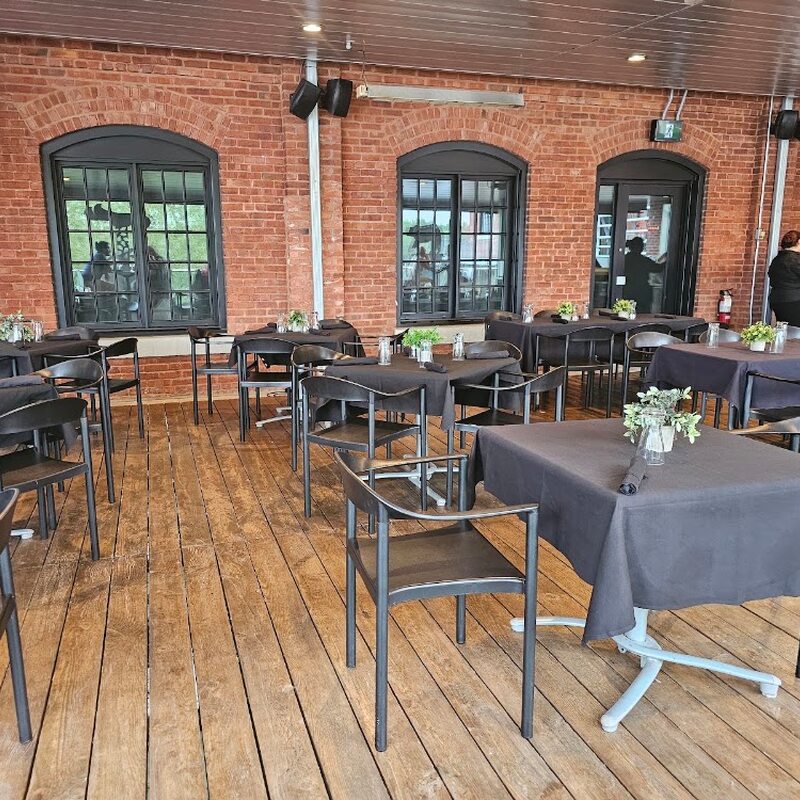 La Terrasse Boréalis - Restaurants de Montréal