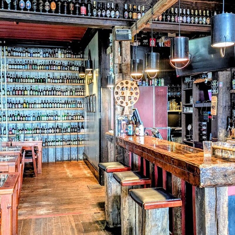 Le Presbytère - Restaurants in Montreal