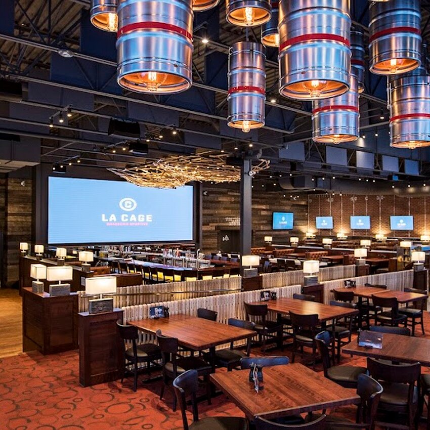La Cage Restaurant