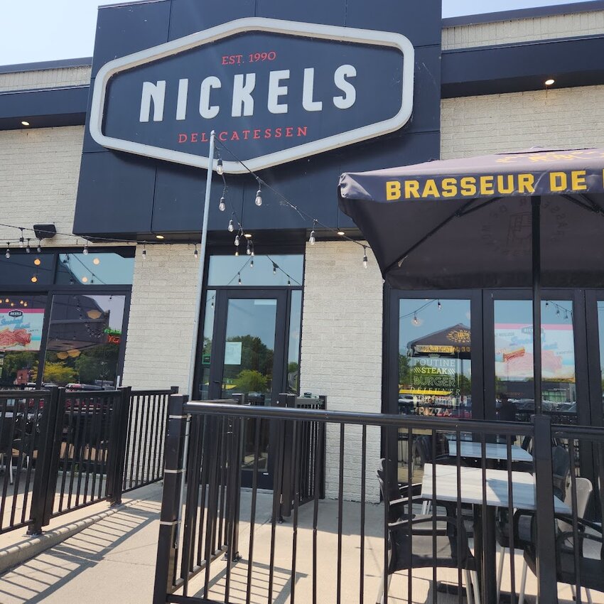 Nickels Deli & Bar Restaurant