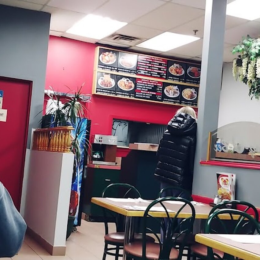 Coq-O-Bec - Restaurants pr&egrave;s de: H7H2G1