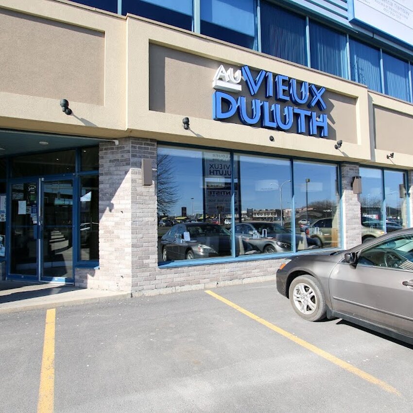 Au Vieux Duluth -  Restaurants Near: J3A1M2
