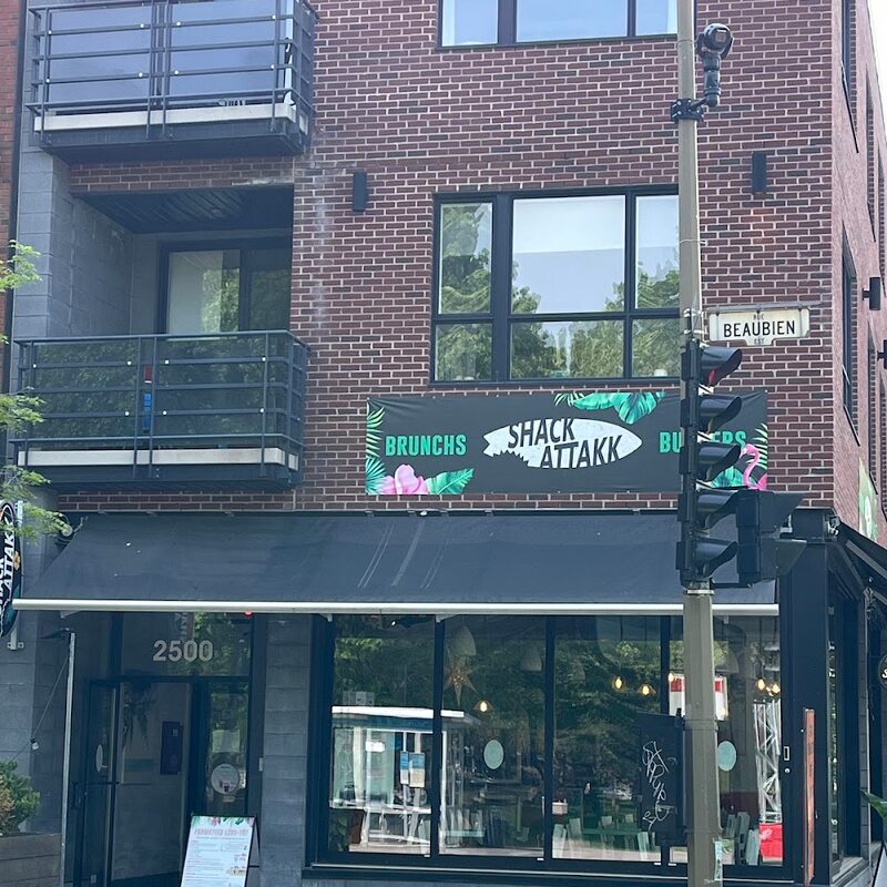 La Grand-Mère Poule & Shack Attakk - Restaurants près de: H1Z4P3