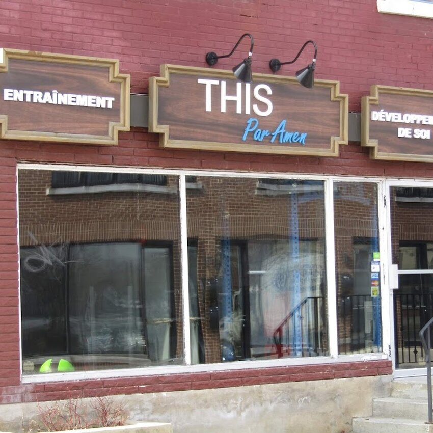 Caf&eacute; Twigs Restaurant