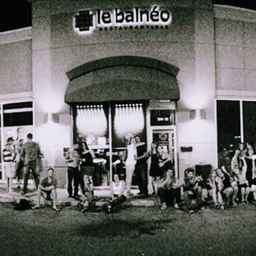 Le Balneo - Restaurants pr&egrave;s de: H2Y2M4