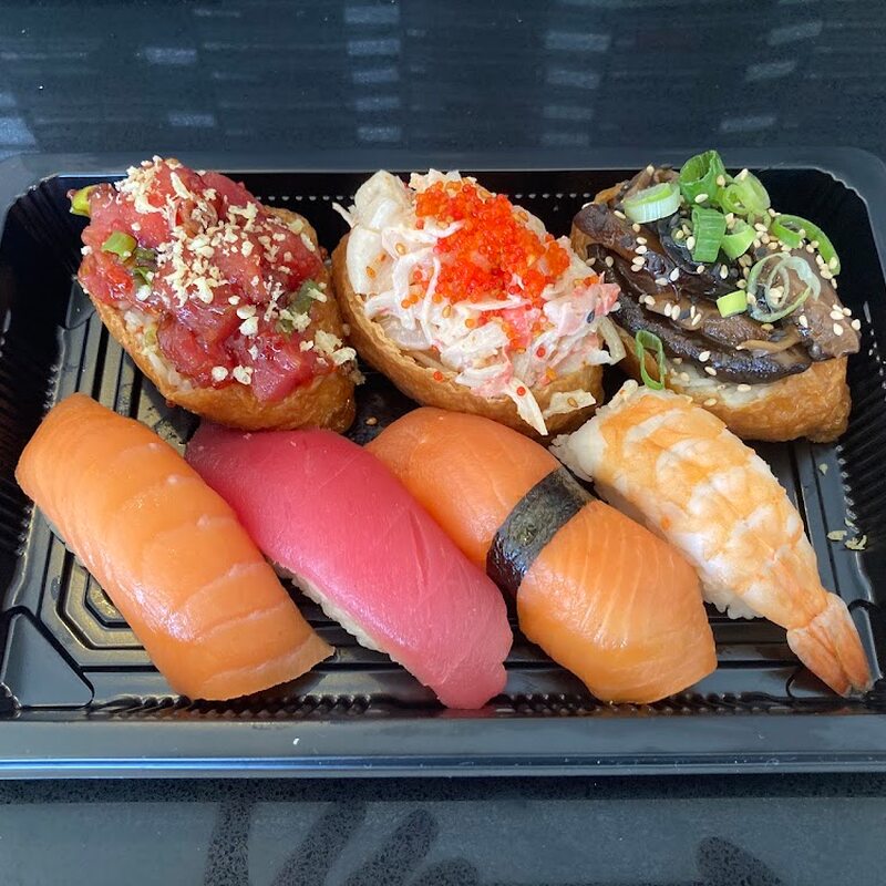 Miyoko Sushi - Restaurants près de: J7Y1K5