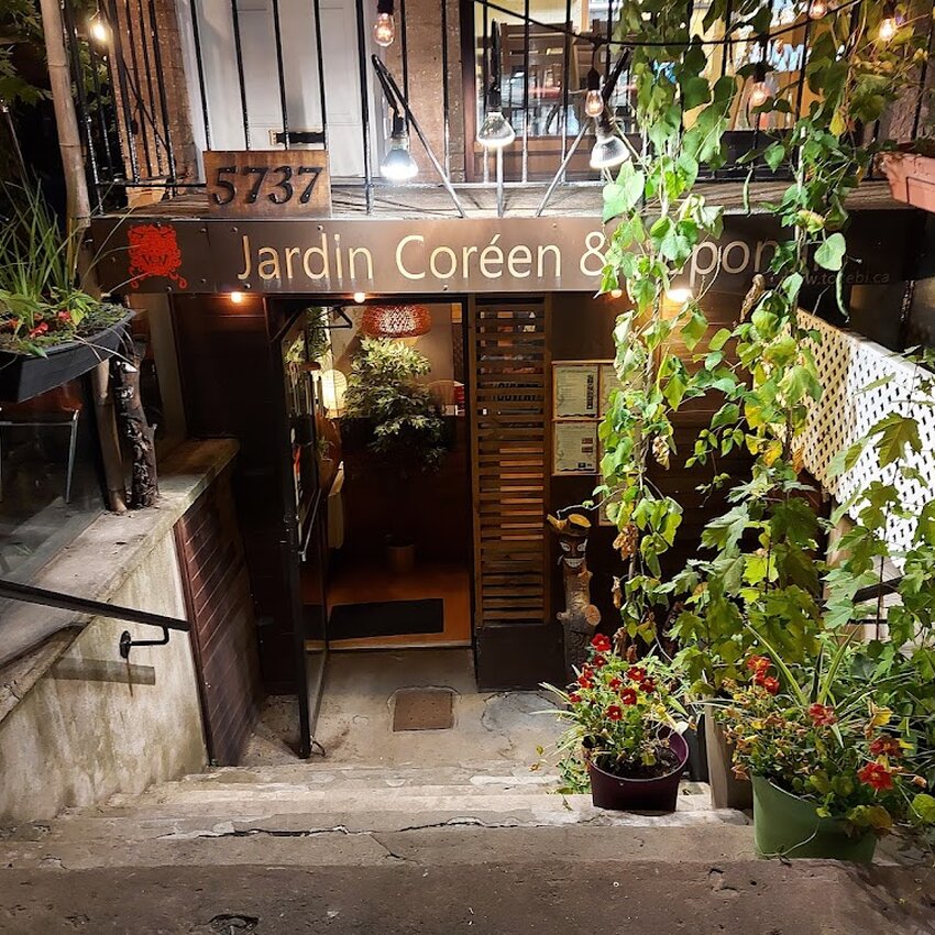 Petit Tokepi - Restaurants Cor&eacute;ens, Indiens, Tha&iuml;landais pr&egrave;s de: H4E3H5