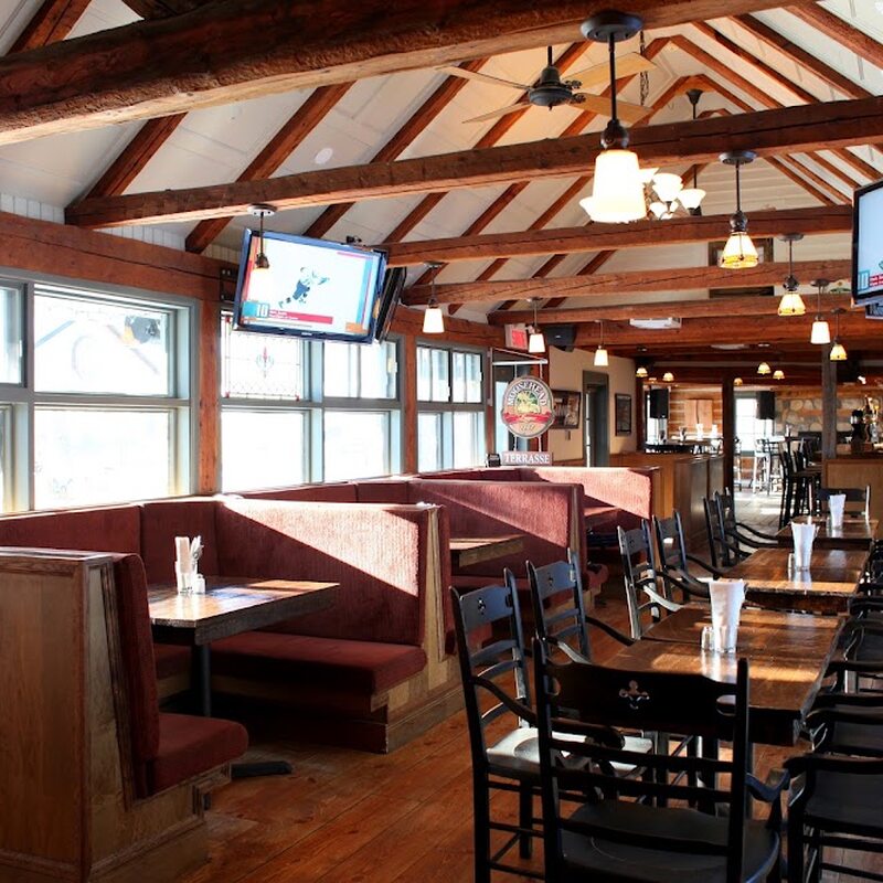 Ye Olde Orchard Pub & Grill - Restaurants Grecs, Grillades de Montréal