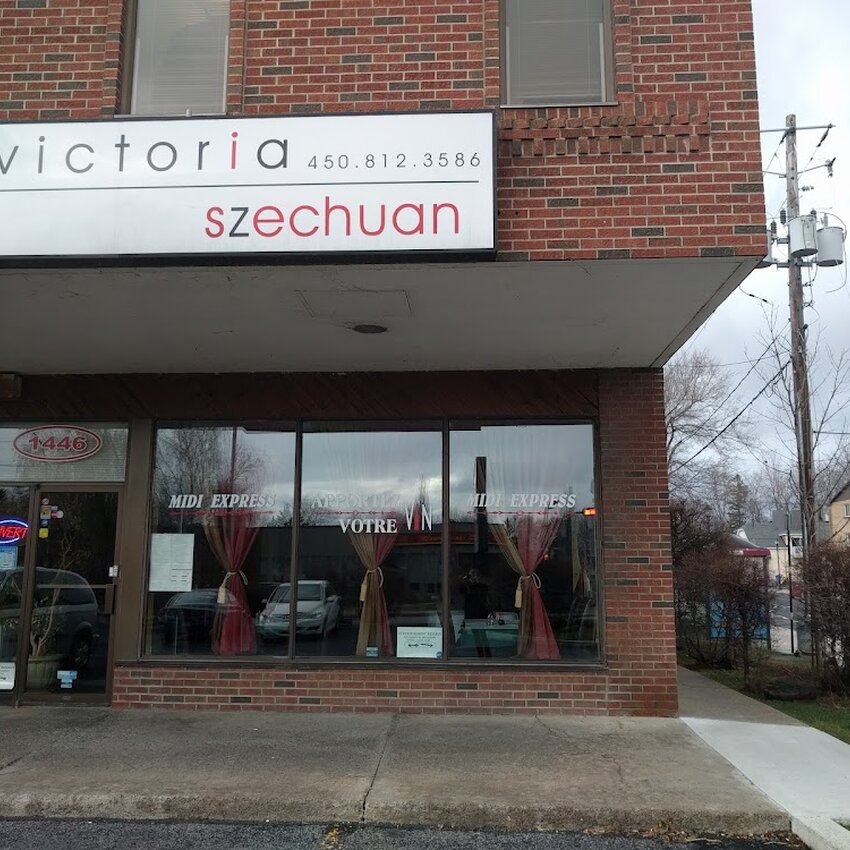 Victoria Szechuan - Restaurants pr&egrave;s de: J4V2H3
