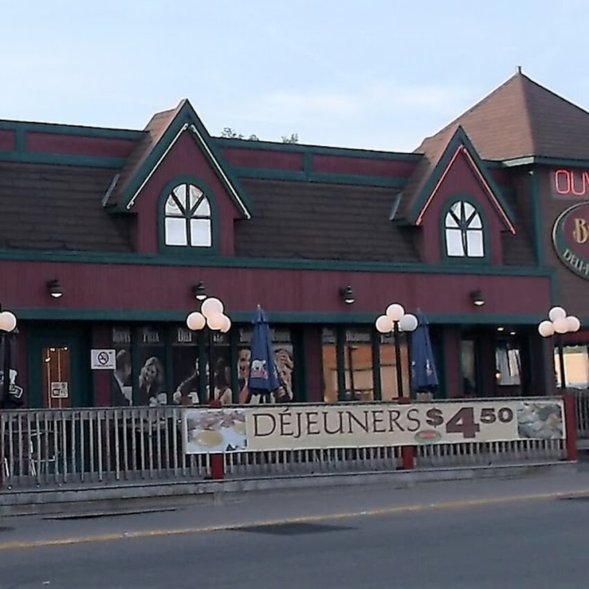 Biggys D&eacute;li & Pizza -  Restaurants Near: J7Z5A5