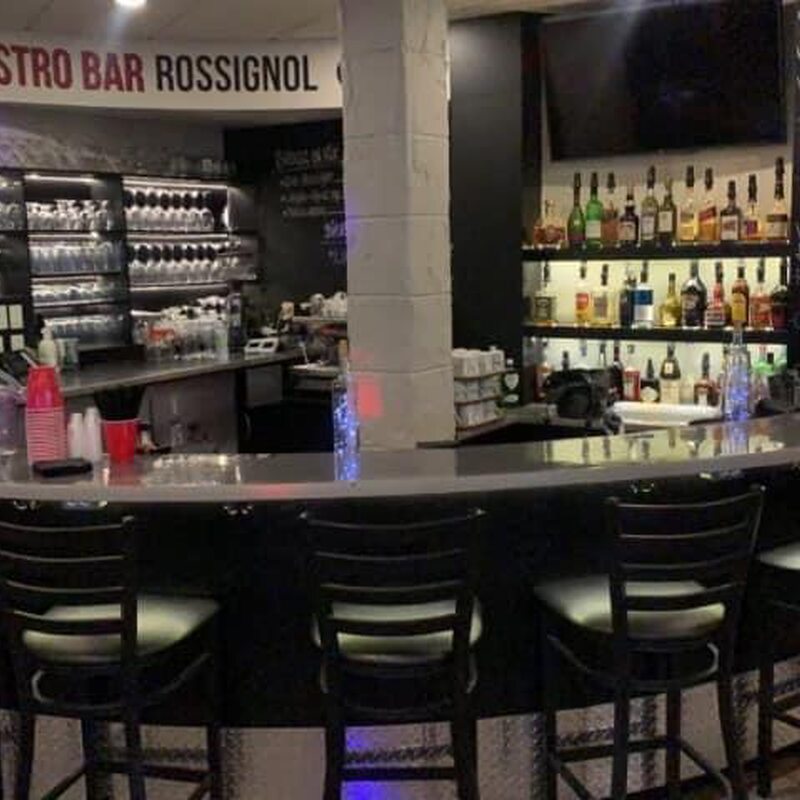 Bistro Le Rossignol - Restaurants in Laval