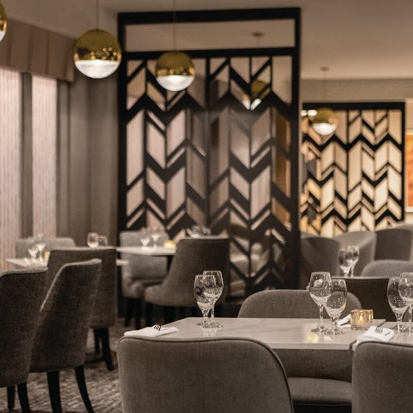 Marquis Bar & Grill -  Restaurants Near: H9H3B6