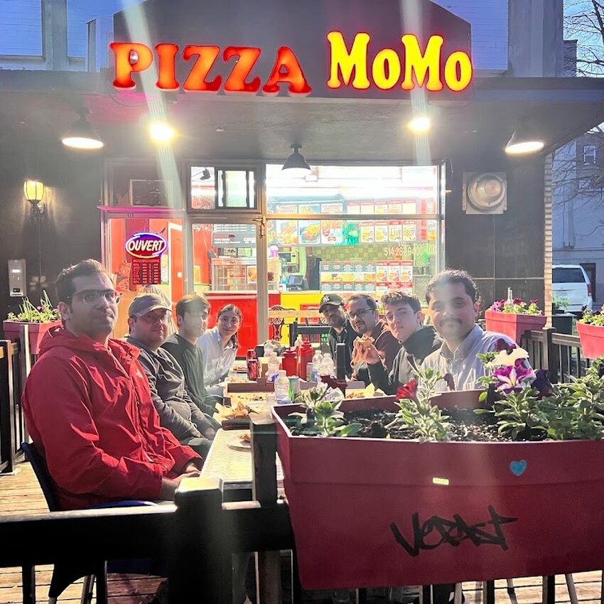 Pizza Momo - Moroccan, Middle Eastern, Poutine Restaurants Near: H2V4E4