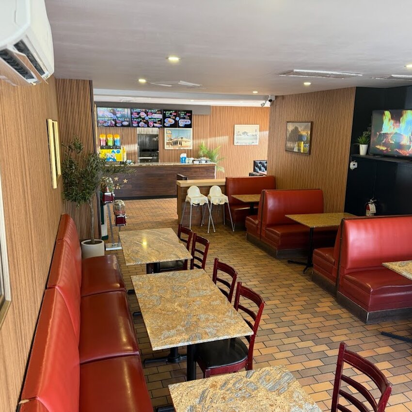 Deli Terrebonne -  Restaurants Near: J6W1V1