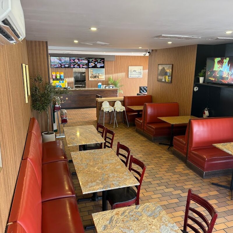 Deli Terrebonne - Restaurants in Montreal