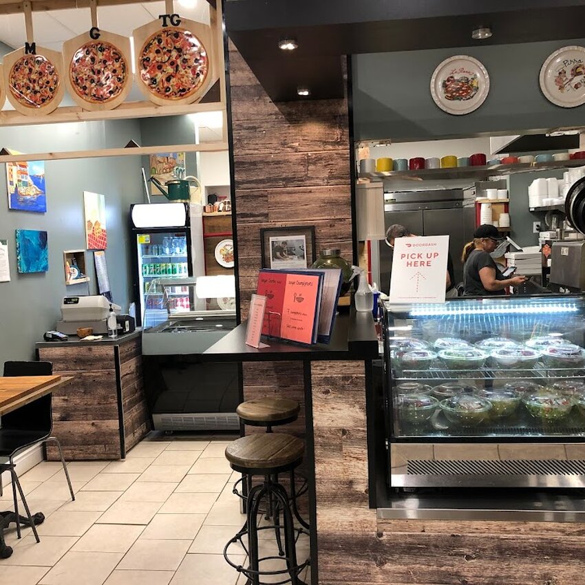 Pizzeria 5 Saveurs - Online Ordering Restaurants Near: H3E1H3