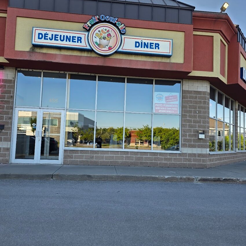 Fruit Oeufolie - Caf&eacute;s, Poutine, Bubble Tea, Breakfast Restaurants Near: J6W2C8