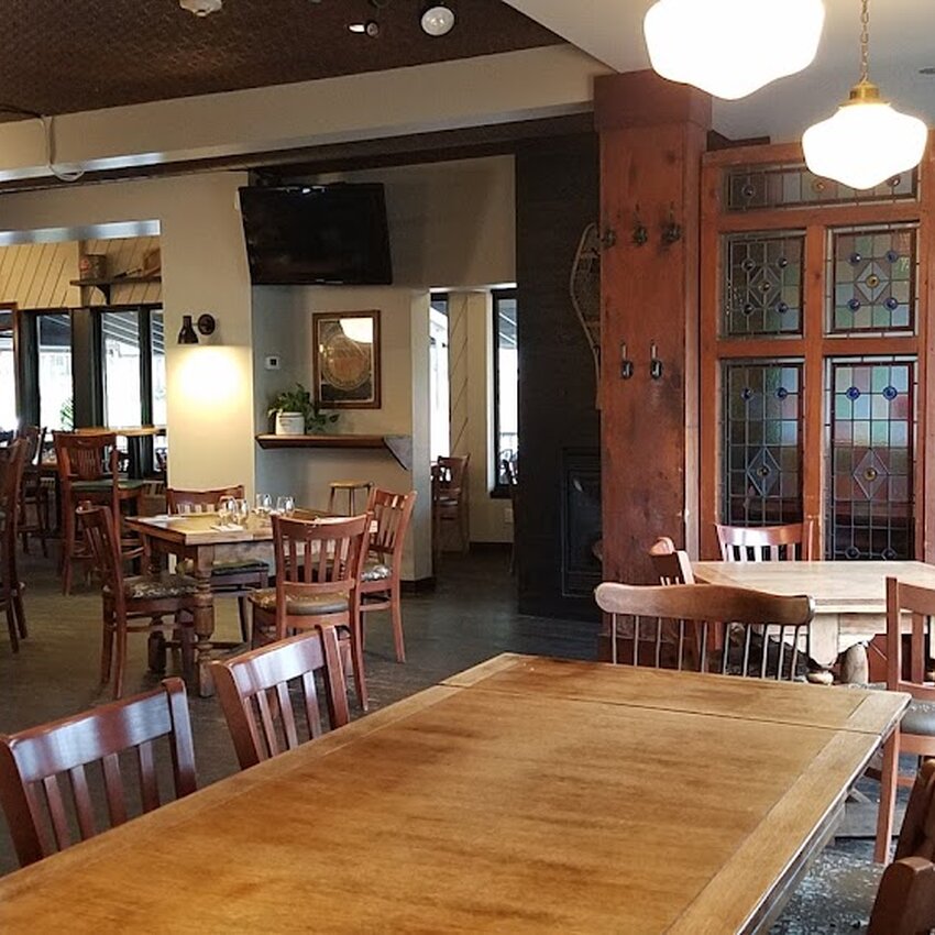 Au Coin Pub Gastronomique Restaurant