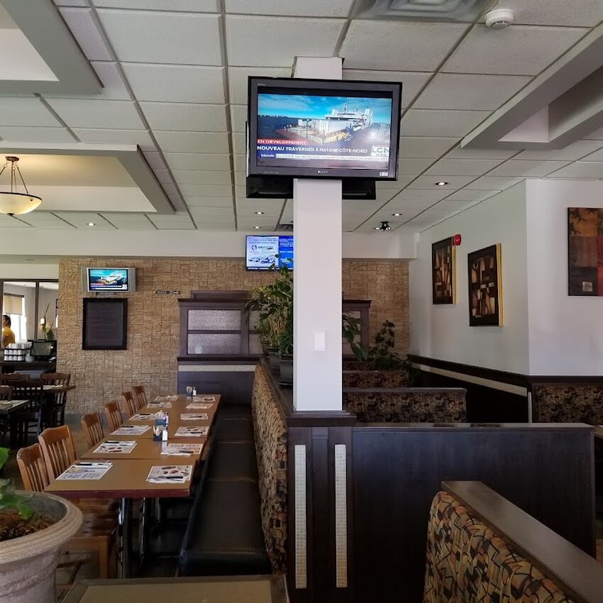 Terrazza Bravo - Restaurants pr&egrave;s de: J6E4J3