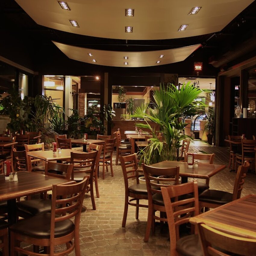 R&ocirc;tisserie Duhamel - Granby Comfort Food Open Monday Restaurants