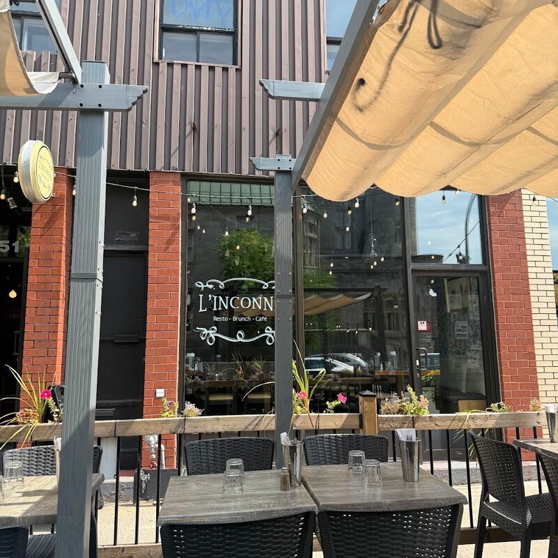 Tsak-Tsak - Breakfast, Poutine, Crêpes Restaurants in Mile-End