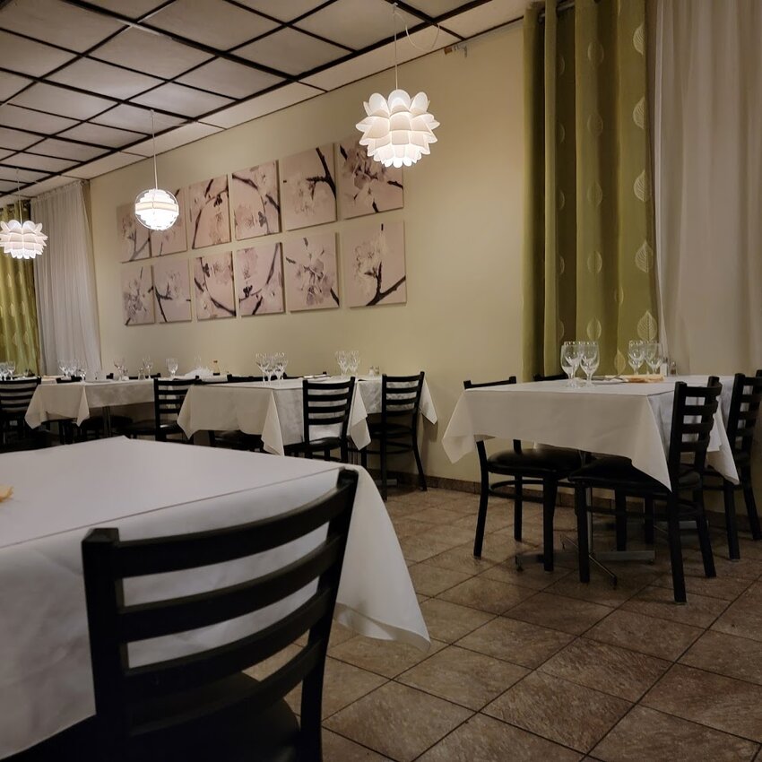 Sawadee - Beloeil Parking Available Restaurants