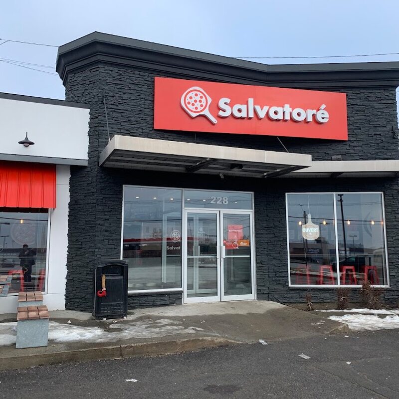 Pizza Salvatoré - Grill, Italian, Pizza, Salads, Pasta Restaurants in Quebec