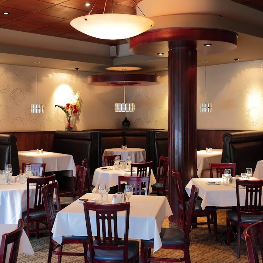 Casa Grecque Restaurant